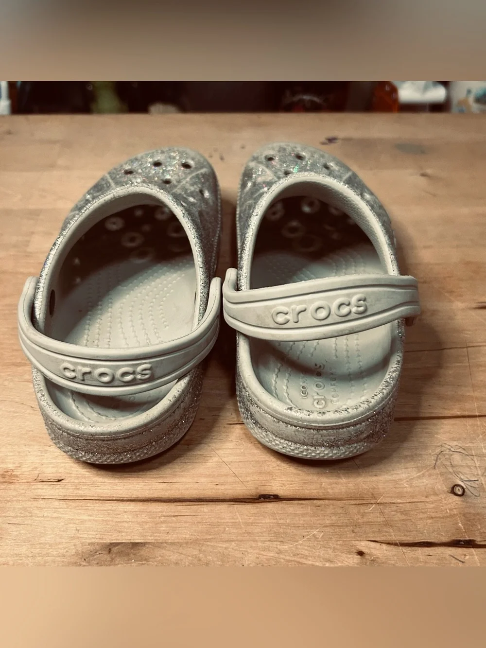 Crocs Classic Glitter Kids Clog Silver US 11 Slip-On Synthetic Logo